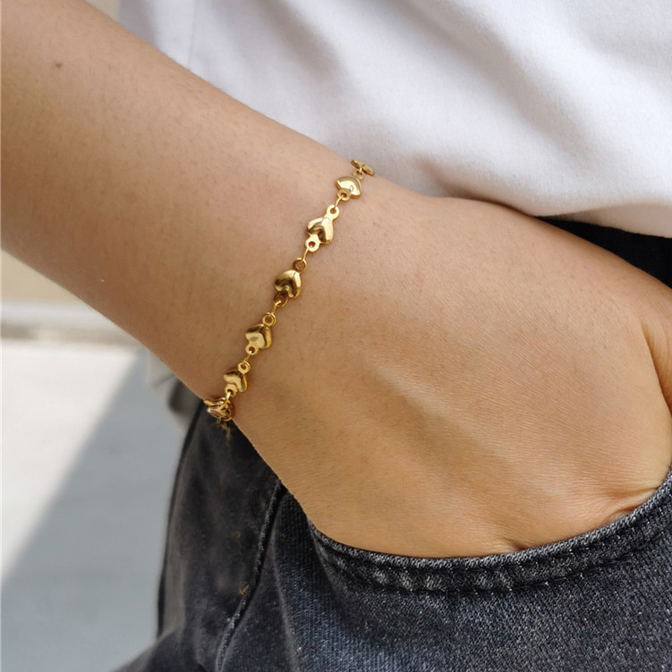 SE3985 1条女士手链 叠戴风 春夏不锈钢防水沙滩度假心连心爱心手链 日常礼品饰品（爱心颗数随机）