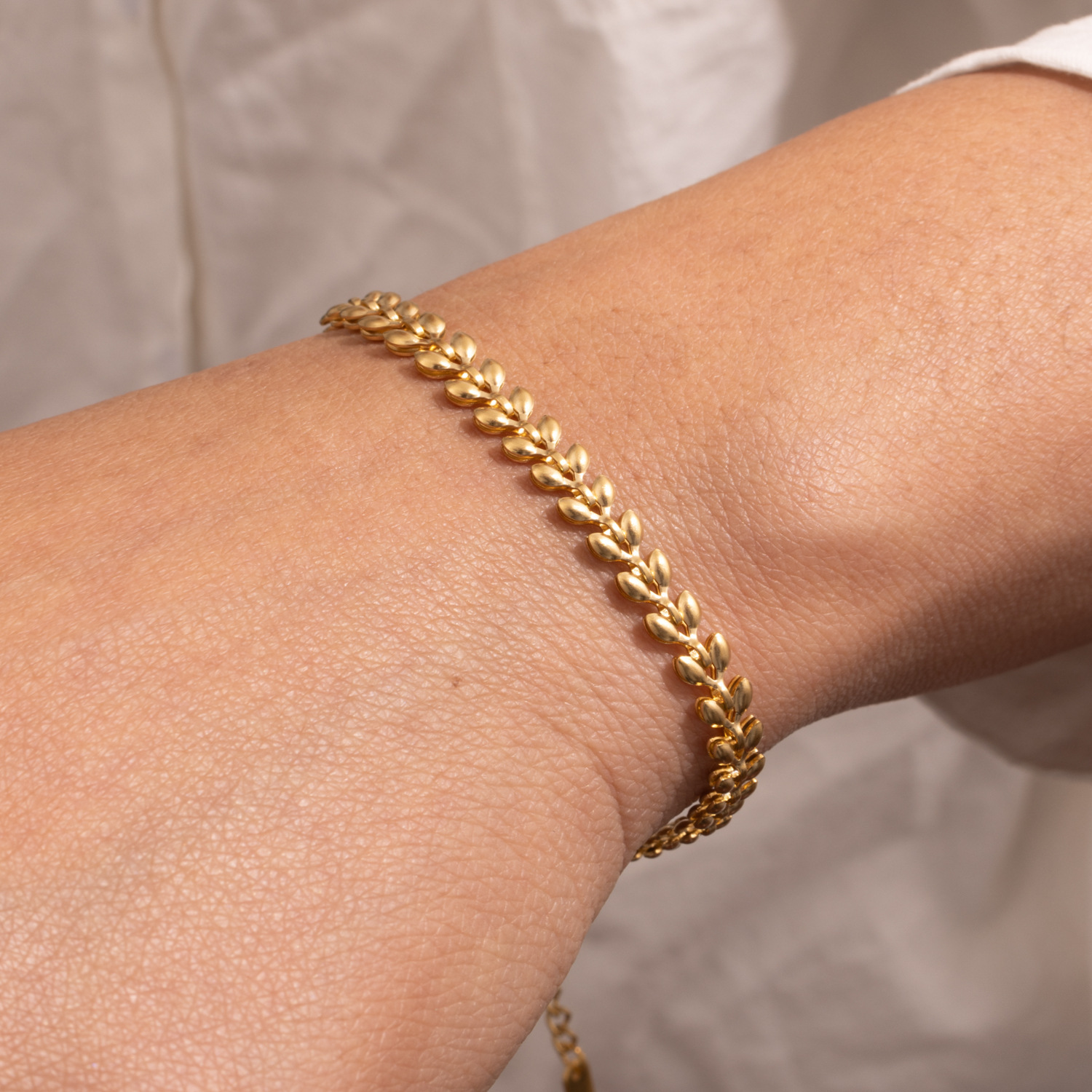 SE3979 1条女士手链 叠戴风 春夏不锈钢麦穗流苏防水沙滩度假手链 日常礼品饰品（麦穗颗数随机）